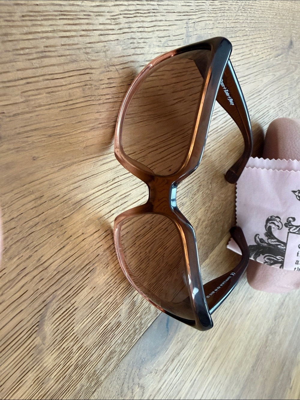 Juicy Couture Pink Case with Brown Gradient Sunglasses